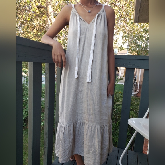 Crown linen design 100% linen dress made in 🇺🇦 Ukraine - Picture 4 of 5